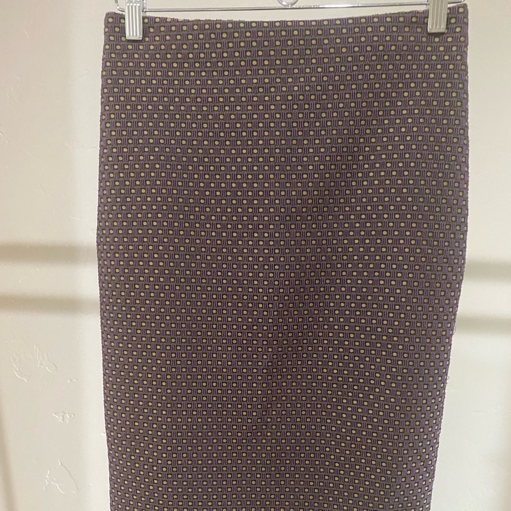 High waisted pencil skirt. Purple, black and gold. Worn twice.